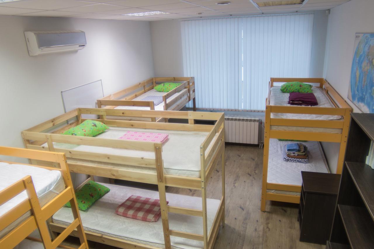 Gde Spat Hostel Jekaterynburg Zewnętrze zdjęcie